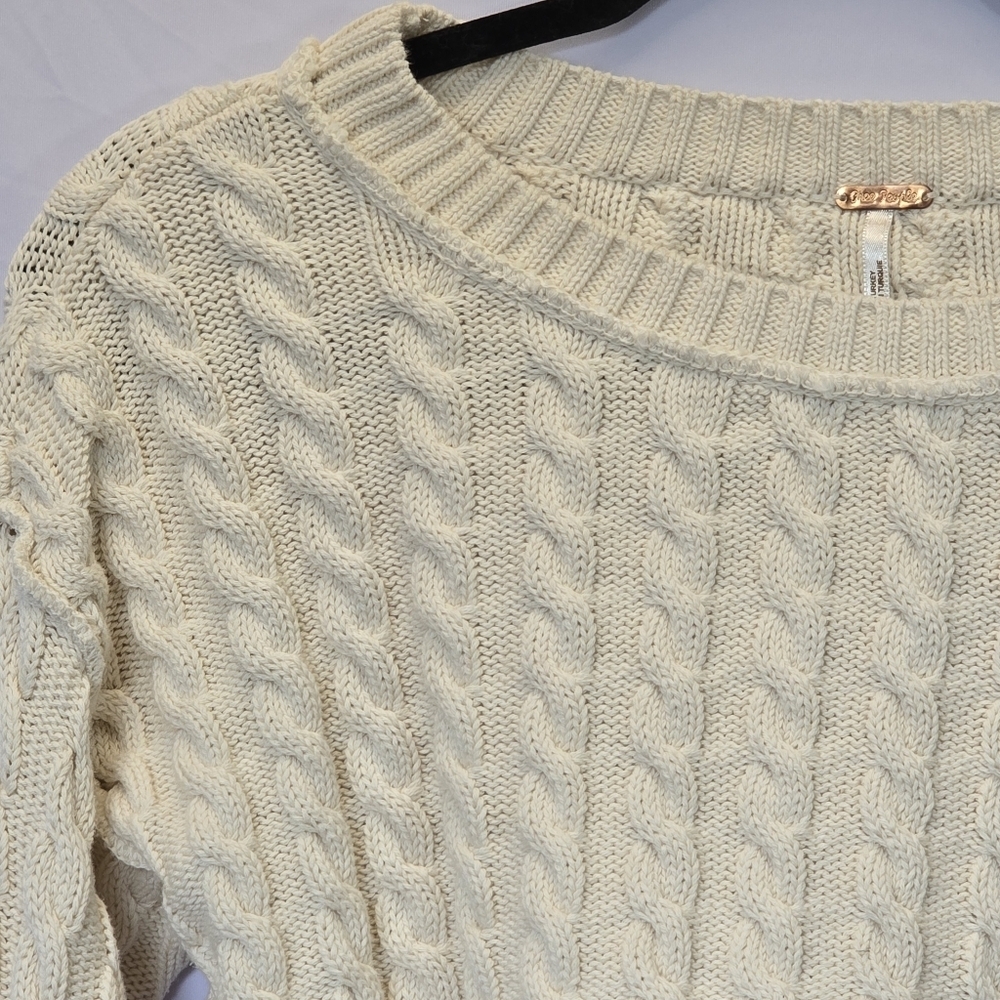 Free People Super Cropped Cable Knit Crew Neck Sweater Long Sleeve Cream, sz S - Picture 2 of 8